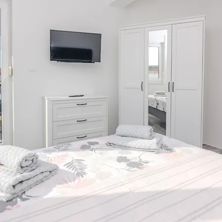 By The Sea - Lozice, - 23515 Apartament *