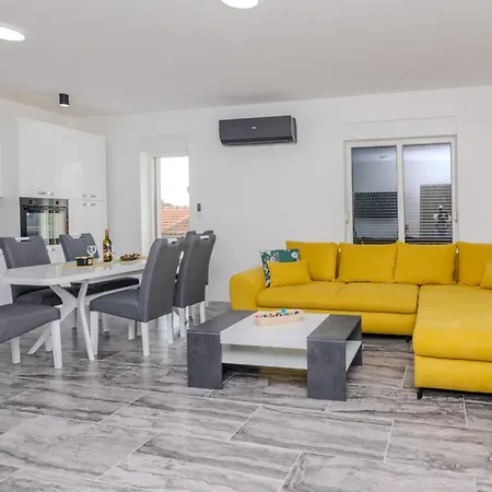 By The Sea - Lozice, - 23515 Apartament *